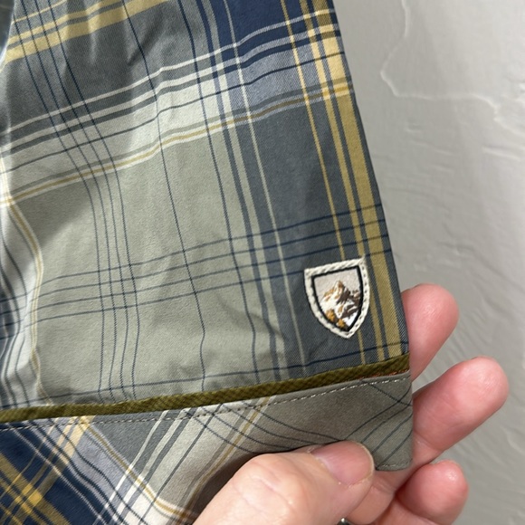 Kuhl Eluxur plaid button down shirt size small - Picture 6 of 10